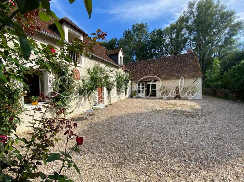 Maison - 369 m² - 10 pièces