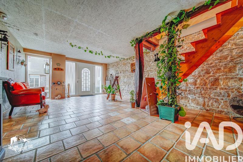 Maison de village - 219 m² - 5 pièces