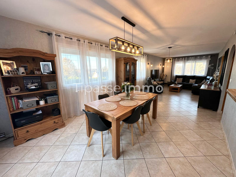 Maison - 80 m² - 4 pièces