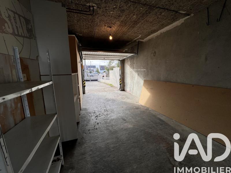 Maison - 99 m² - 5 pièces