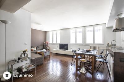 Appartement - 82 m² - 4 pièces