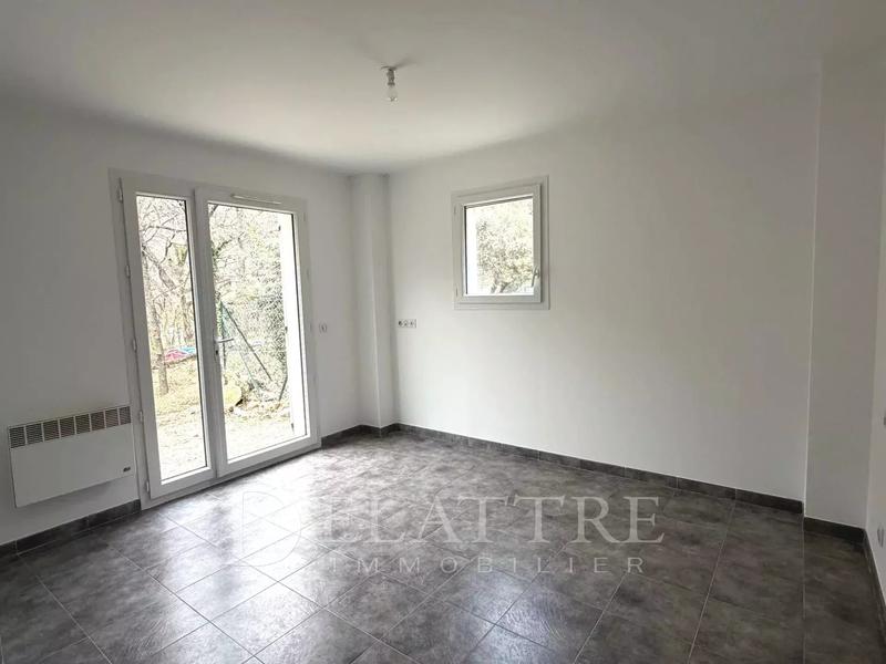 Appartement villa - 67 m² - 2 pièces