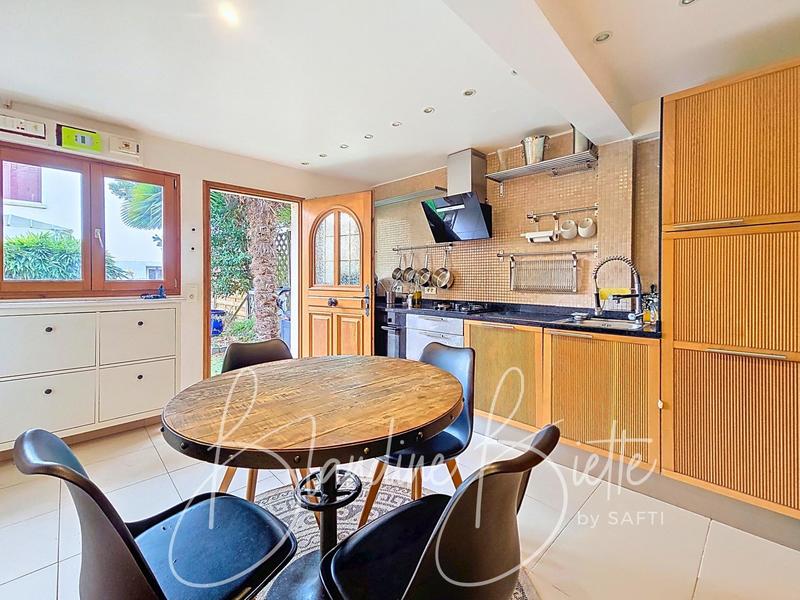 Maison - 61 m² - 3 pièces