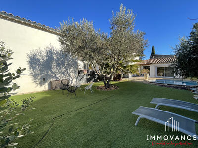 Villa - 210 m² - 6 pièces