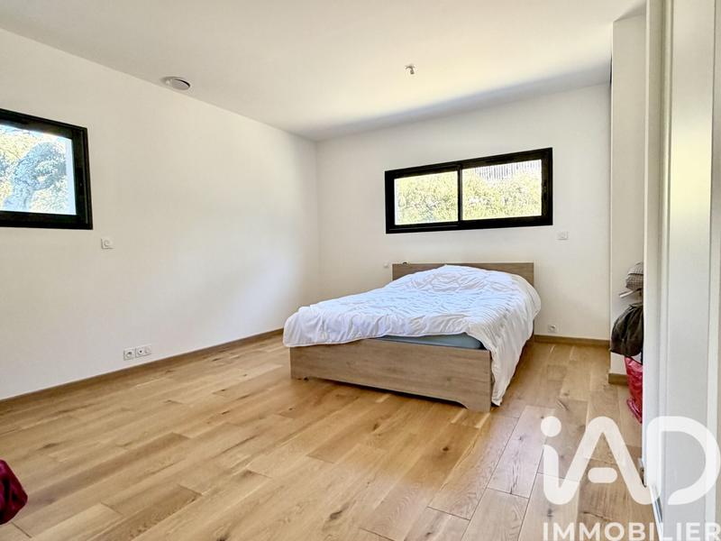 Maison - 128 m² - 5 pièces