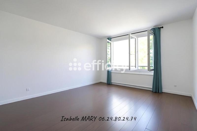 Appartement - 135 m² - 5 pièces