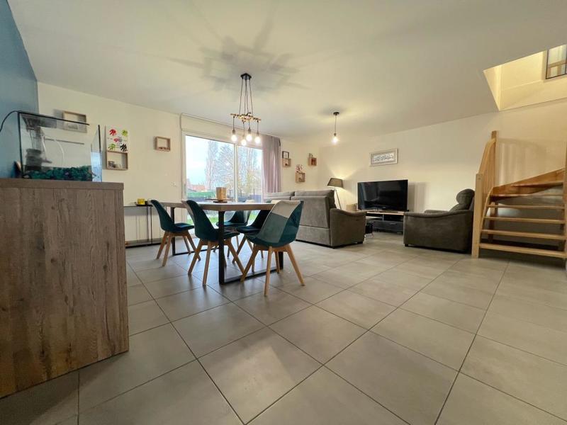 Maison - 91 m² - 4 pièces