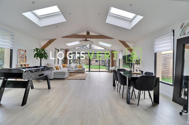 Maison - 165 m² - 6 pièces