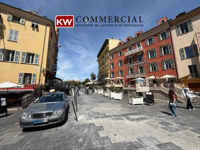 Fonds de commerce - Magasins - 62 m²