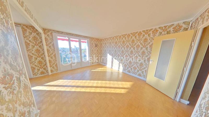 Appartement - 79 m² - 4 pièces