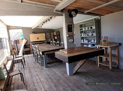 Villa - 180 m² - 4 pièces