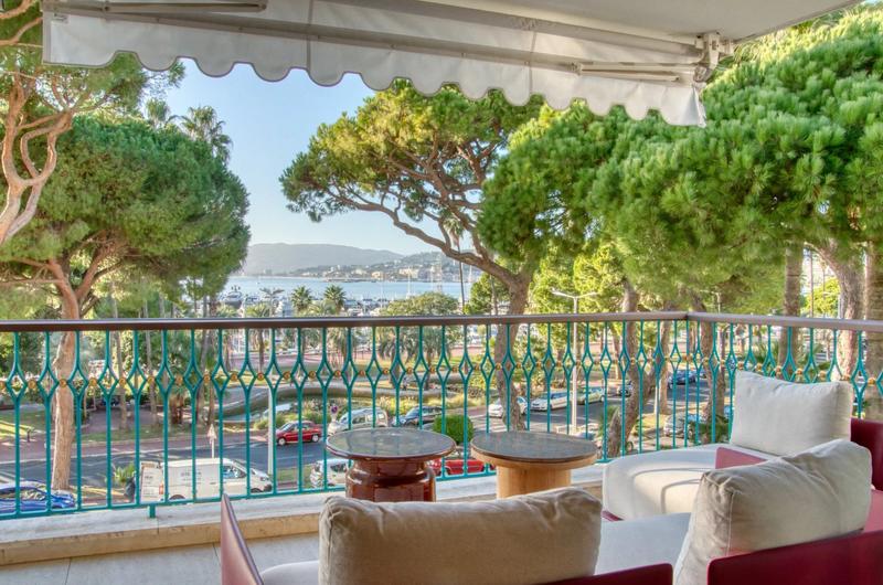 Appartement - 103 m² - 4 pièces