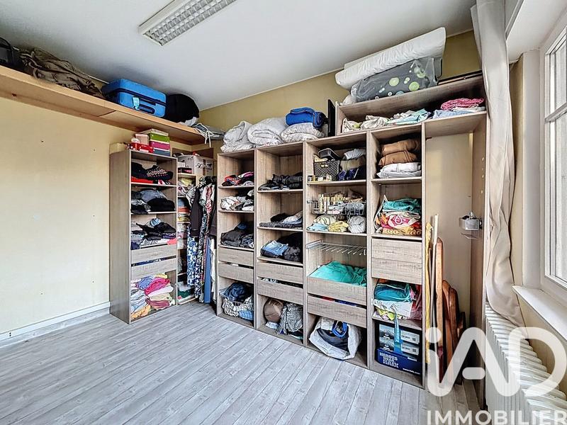 Maison - 244 m² - 11 pièces