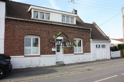 Maison - 83 m² - 5 pièces