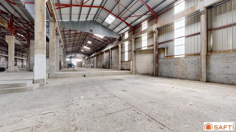 Bureau - 10 600 m² - 8 pièces