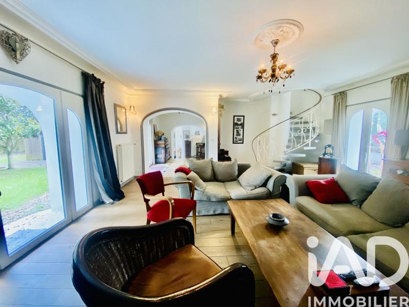 Maison - 145 m² - 4 pièces