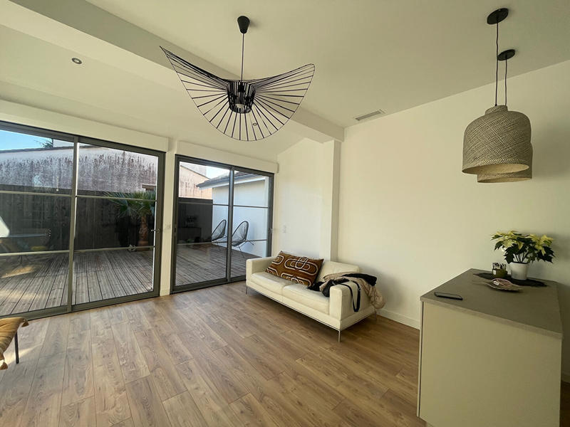 Maison - 80 m² - 4 pièces