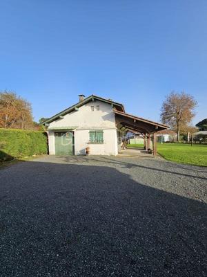 Maison - 72 m² - 4 pièces