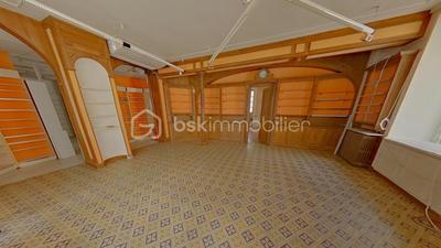 Immeuble - 303 m² - 9 pièces