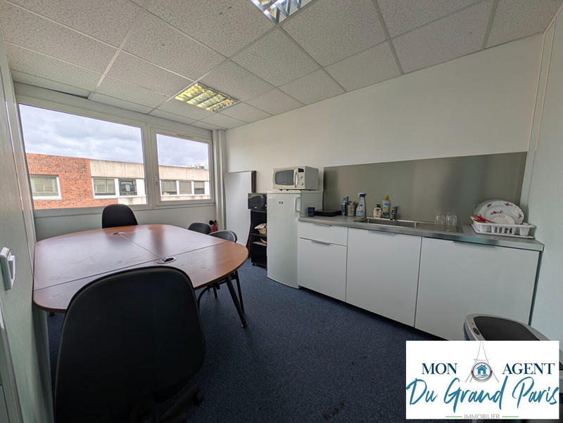Bureau - 180 m² - 7 pièces