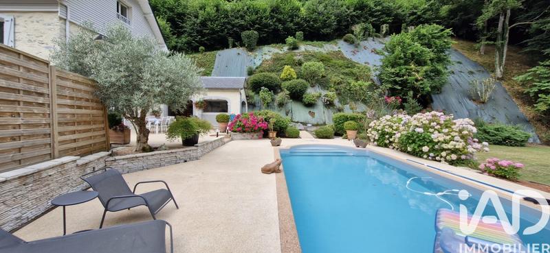 Maison de village - 111 m² - 6 pièces