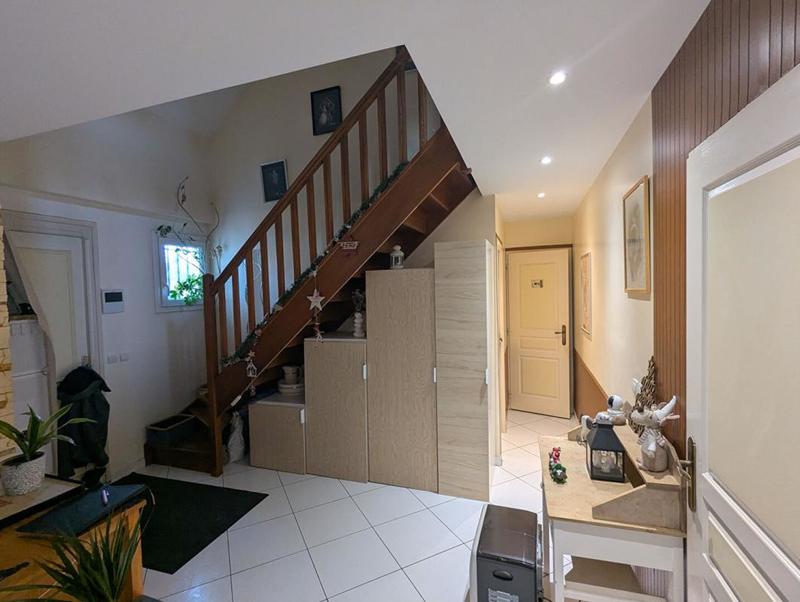 Maison - 145 m² - 6 pièces