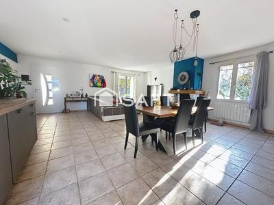 Maison - 130 m² - 6 pièces