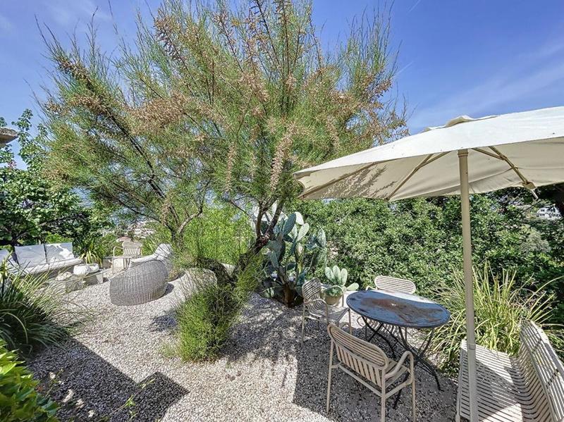 Maison - 314 m² - 7 pièces