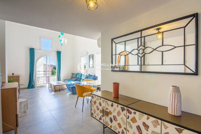 Appartement - 99 m² - 4 pièces