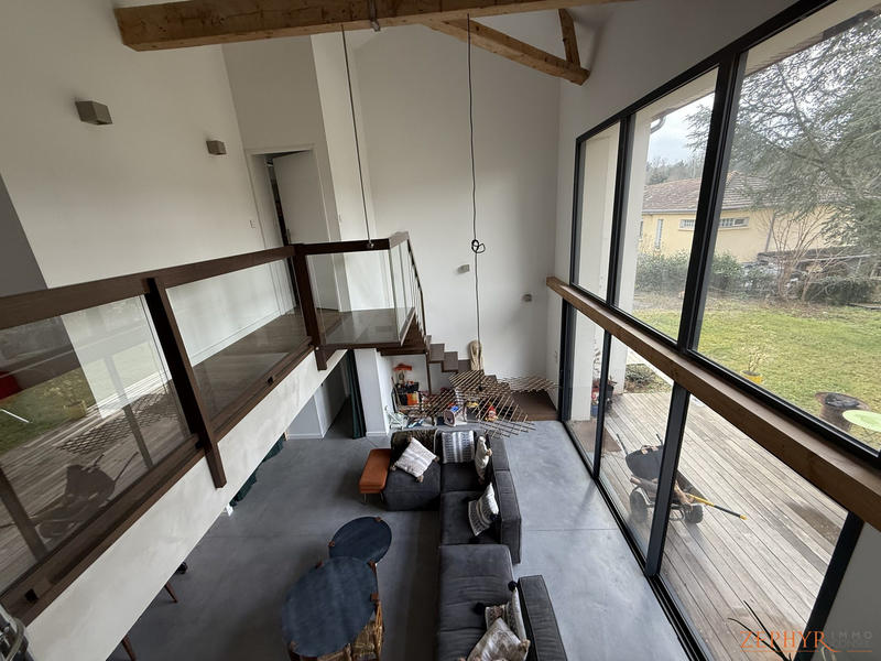 Maison contemporaine - 183 m² - 7 pièces