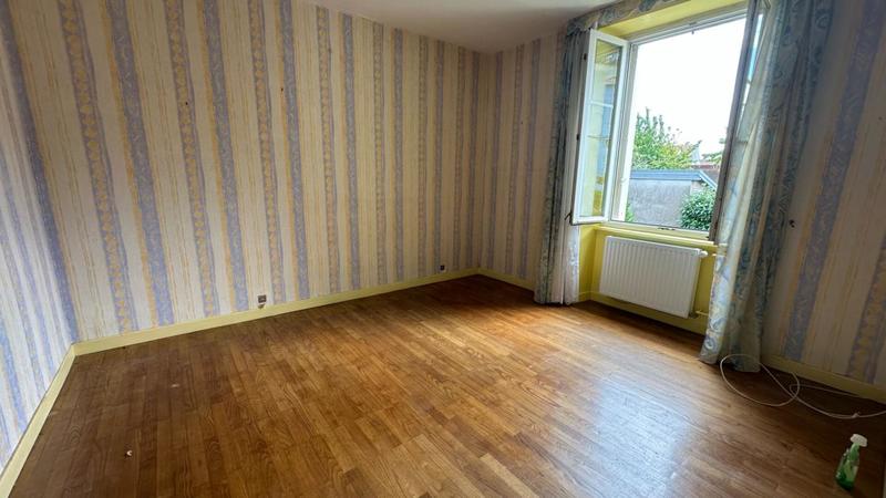 Maison - 190 m² - 9 pièces