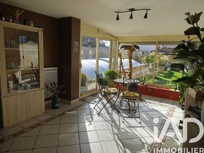 Maison - 104 m² - 4 pièces