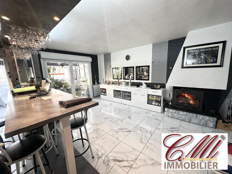 Maison - 133 m² - 6 pièces