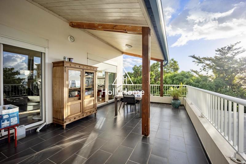 Maison ancienne - 172 m² - 6 pièces