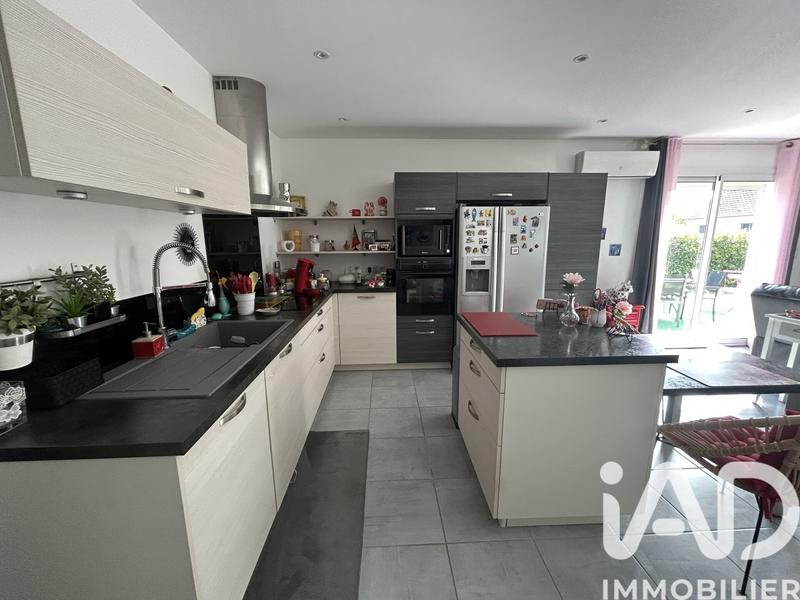 Maison - 102 m² - 4 pièces