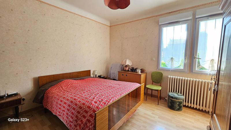 Maison - 185 m² - 5 pièces