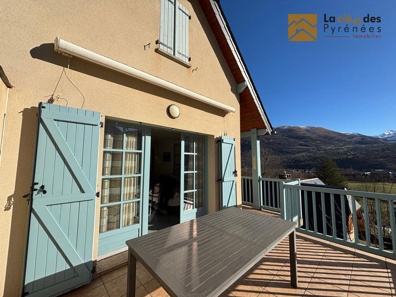 Maison traditionnelle - 100 m² - 5 pièces