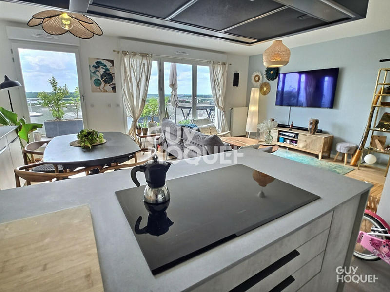 Appartement - 82 m² - 4 pièces