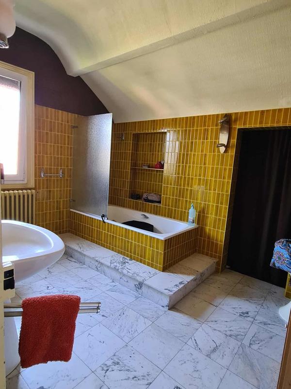 Maison de ville - 224 m² - 10 pièces