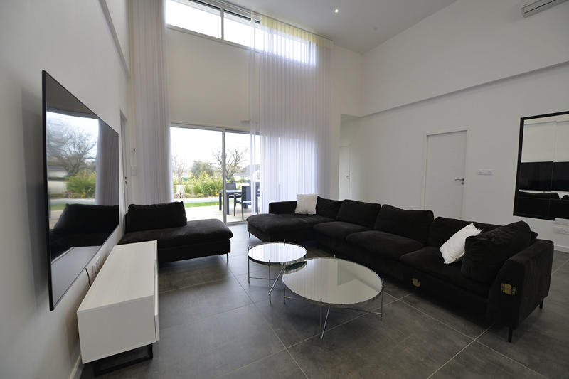 Maison - 150 m² - 5 pièces