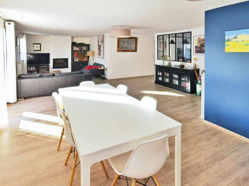 Maison - 130 m² - 7 pièces