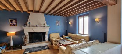 Maison - 230 m² - 7 pièces