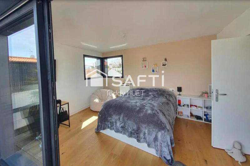 Maison - 120 m² - 5 pièces