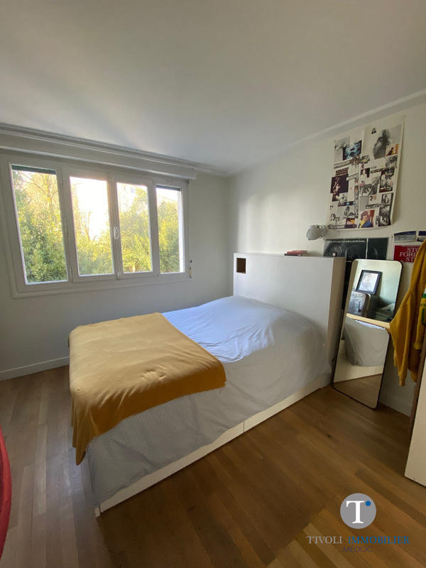 Maison - 198 m² - 8 pièces