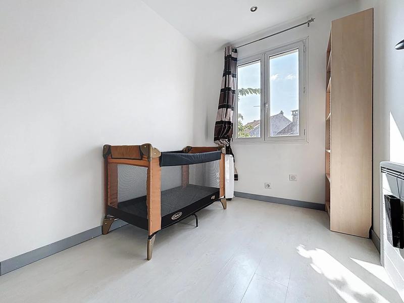 Maison - 160 m² - 8 pièces