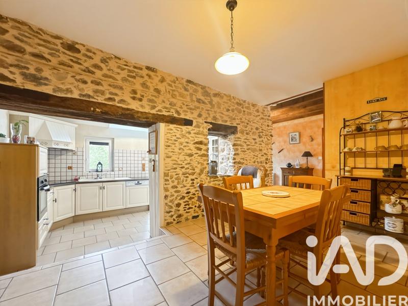 Maison - 176 m² - 7 pièces