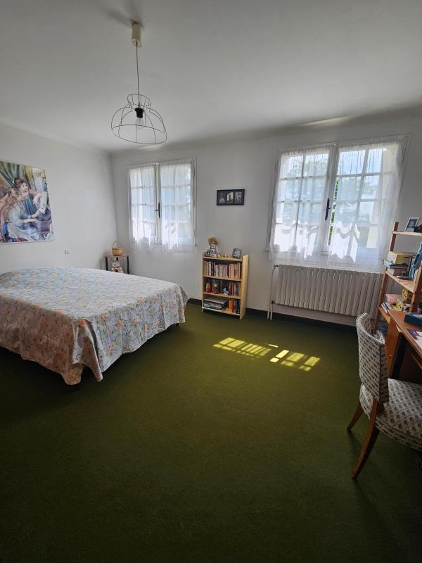 Maison - 206 m² - 6 pièces