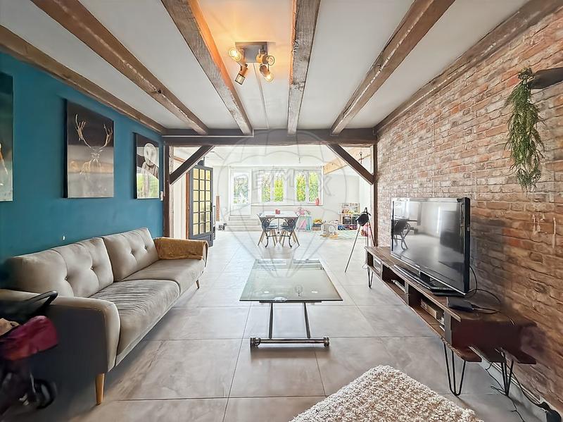 Maison - 122 m² - 4 pièces