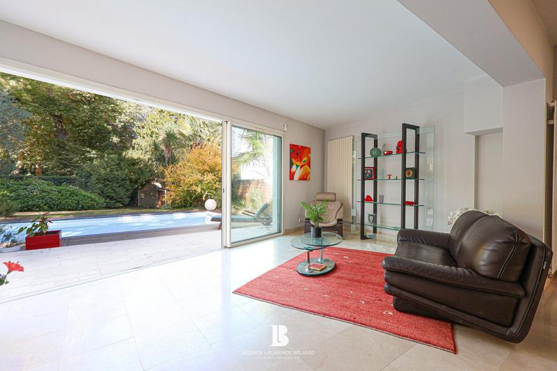 Maison - 192 m² - 6 pièces