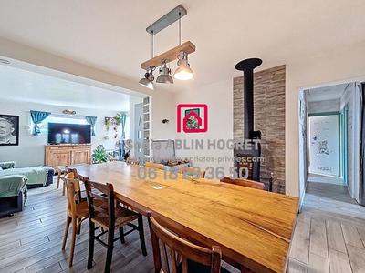 Maison - 80 m² - 5 pièces